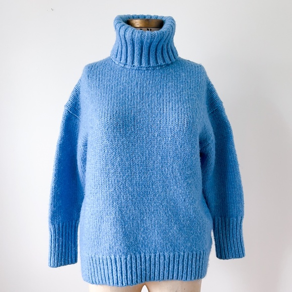 Chunky Soft Robin's Egg Blue Boxy Turtleneck Sweater Size Medium Cozycore - Picture 3 of 9